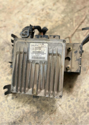 Calculateur 8200334419 8200414354 R0410B024C Renault Delphi megane scenic 1.5