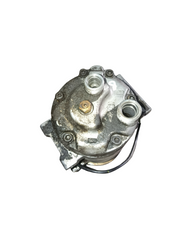 Compresseur Climatisation – Réf. 8D0 260 805 D VW 1.6 1.6 2.0 2.2 2.4 ESSENCE 2.5 2.7 1.9 2.3 TDI\AUDI A4 B5 AUDI A6 C5 PASSAT B5 GOLF4 BORA EXEO