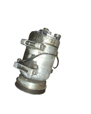 Compresseur Climatisation – Réf. 8D0 260 805 D VW 1.6 1.6 2.0 2.2 2.4 ESSENCE 2.5 2.7 1.9 2.3 TDI\AUDI A4 B5 AUDI A6 C5 PASSAT B5 GOLF4 BORA EXEO