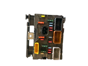 Boîte à fusibles calculateur ECU Citroën Peugeot 9661707880 Delphi  c2 c3 c4 bsi