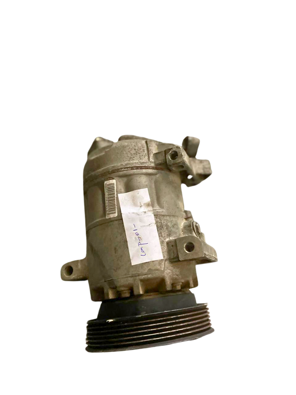 Compresseur/pompe de climatisation 926002352R  Valeo clio 4 capture 1.5